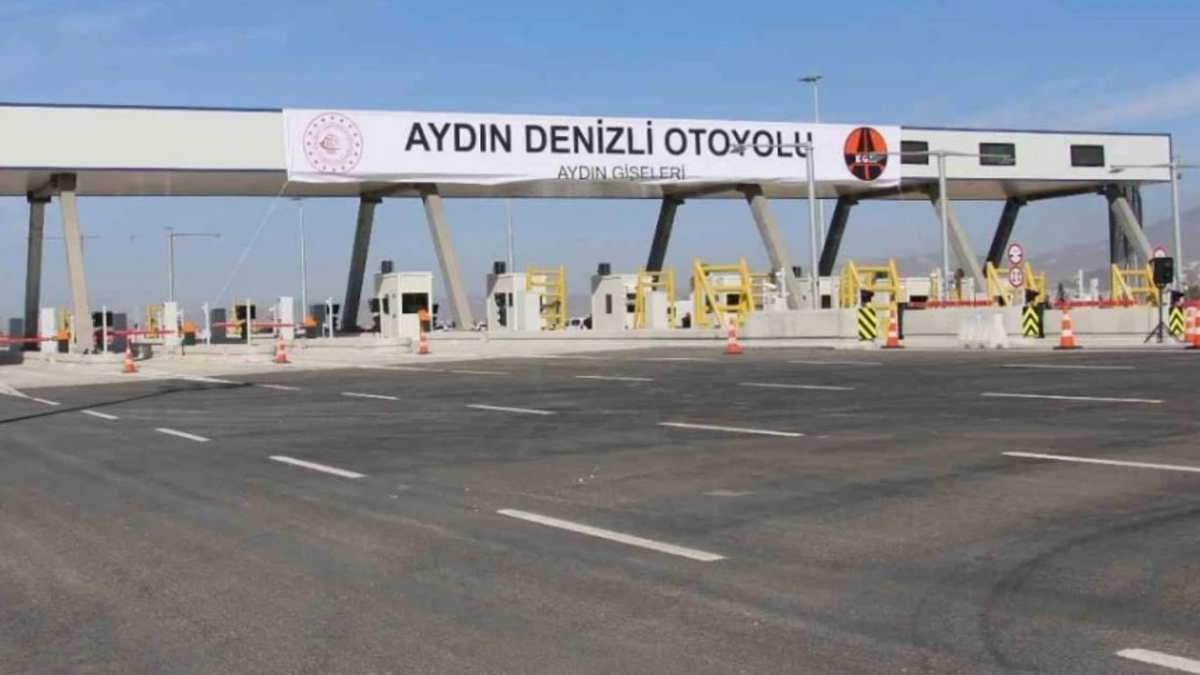 Aydın Denizli Otoyolu'nun bir kesimi trafiğe kapatıldı