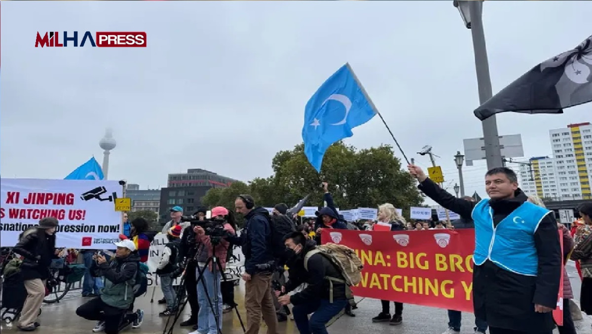 Doğu Türkistan'daki Çin Zulmü, Berlin'de protesto edildi