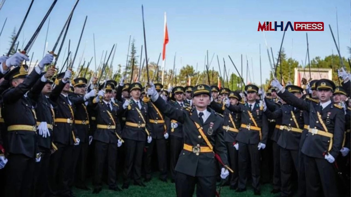 Mustafa Kemal'in askerleriyiz sloganı atan Teğmenlerin incelemesi sürüyor